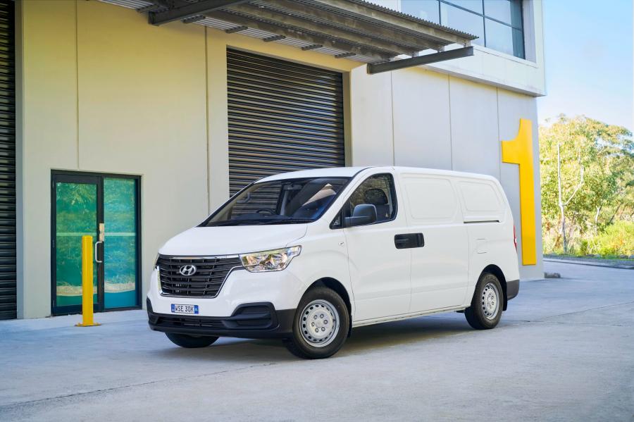  Hyundai iLoad 2018 года  (AU) (фото 7 из 11)